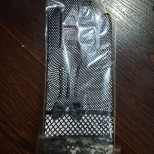 Net gloves